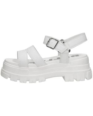 Buffalo Flat Sandals - White