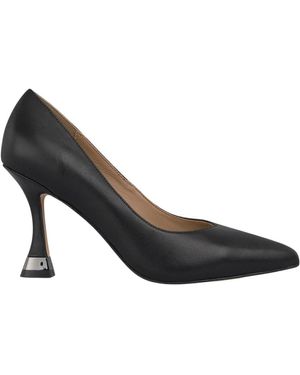 Alma En Pena. Court Shoes - Black