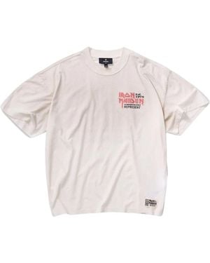 Represent Iron Maiden Anniversary Print T-Shirt - Roze