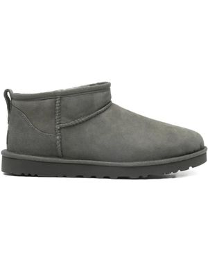 UGG M Classic Ultra Mini - Grijs