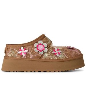 UGG Slippers - Marrón