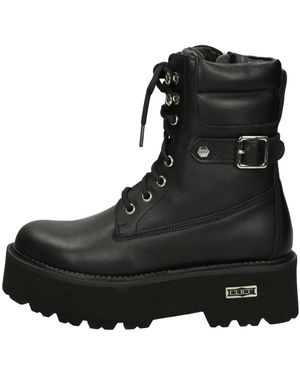 Cult Lace-Up Boots - Black