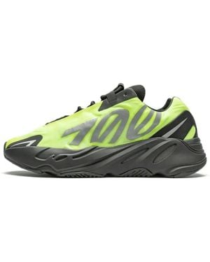 adidas Boost 700 Mnvn Phosphor - Grün