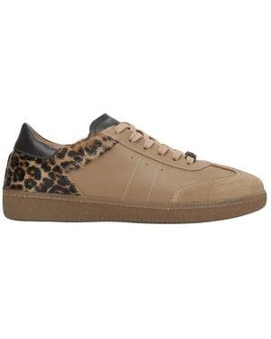 ESTRO Trainers - Brown