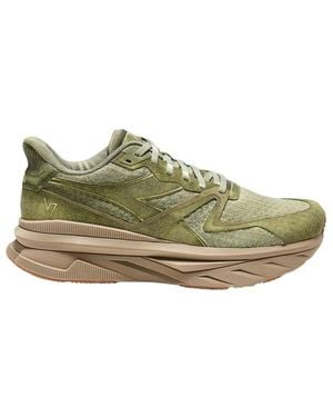 Diadora V7000 Dip Dye Low-Top Sneakers - Grün