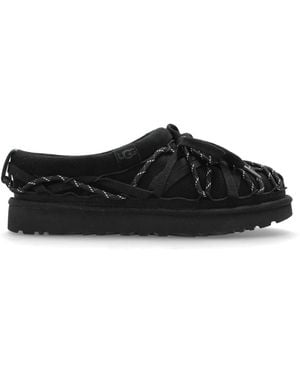 UGG Slippers - Black