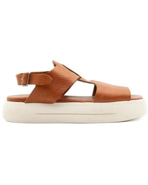 Moma Flat Sandals - Marrón