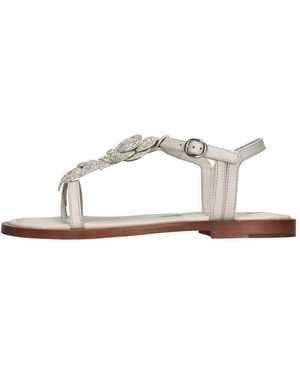Emanuélle Vee Flat Sandals - White
