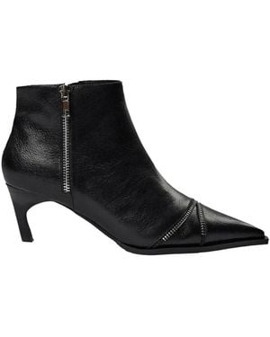 Sofie Schnoor Elegante schwarze lederstiefel mit reißverschlussdetails