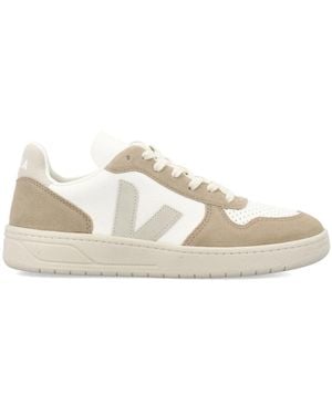 Veja Trainers - White