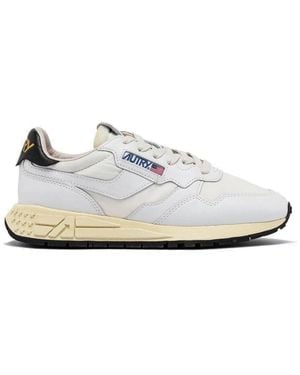 Autry Trainers - White