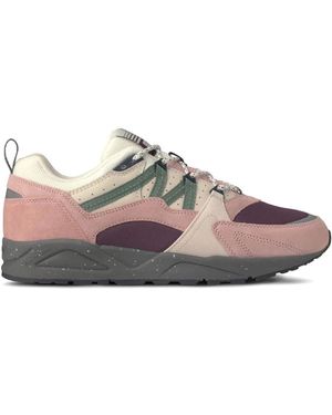 Karhu Sneakers - Grijs
