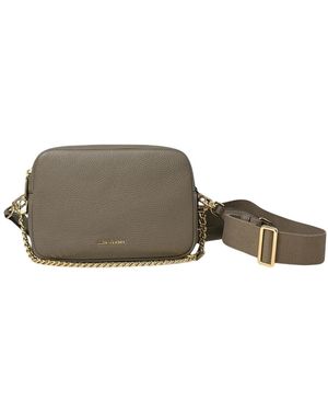Michael Kors Bryant Medium Camera Crossbody Bag Aus Genarbtem Leder - Grau