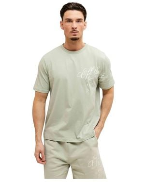 Off The Pitch T-Shirts - Vert