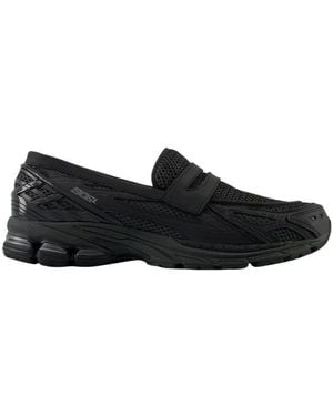 New Balance Trainers - Black