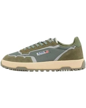 Autry Wildpace Low Suede Sneakers - Grün