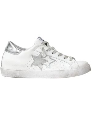 2Star Trainers - White