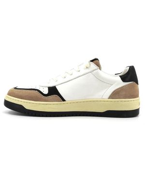 Back70 Trainers - White