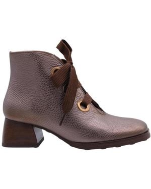 Hispanitas Heeled Boots - Brown