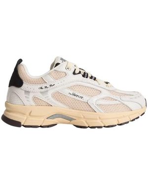 Mercer Trainers - Natural
