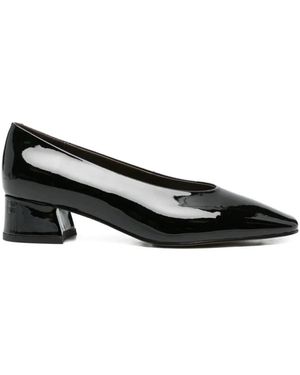 Linda Baumann Court Shoes - Black