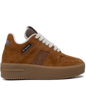 Off The Pitch Braune mocha sneakers
