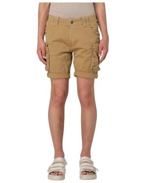 Alpha Industries Casual Shorts - Natural