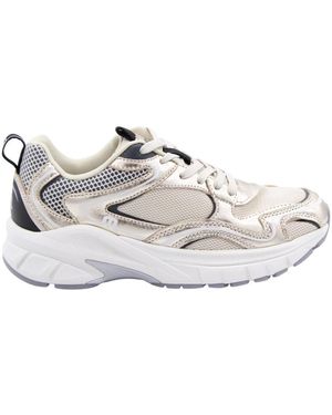 Maruti Trainers - White
