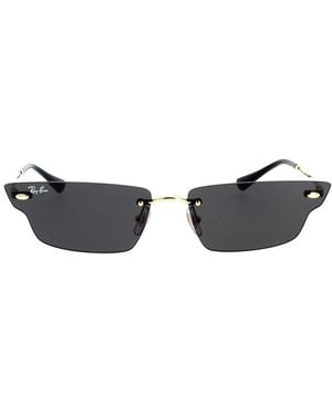 Ray-Ban Sunglasses - Gray