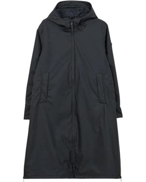 Tanta Rain Jackets - Black
