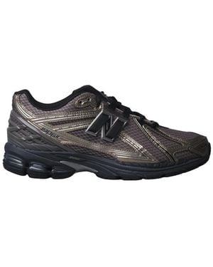 New Balance Trainers - Black