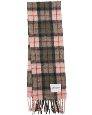 Closed Winter Scarves - Marrón