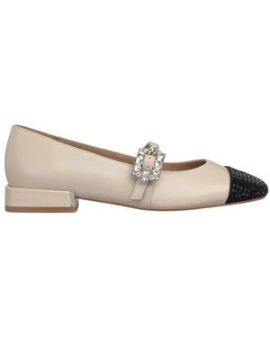 Alma En Pena. Ballerina Shoes - Natural