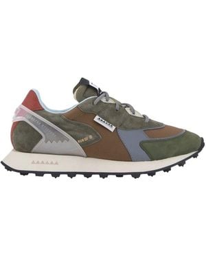 RUN OF Sneakers - Gray