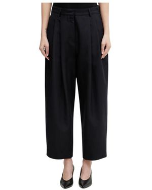 Maison Kitsuné Karotten-Bundfaltenhose - Schwarz