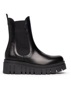 Nero Giardini Chelsea Boots - Black