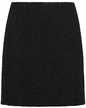 Part Two Short Skirts - Negro