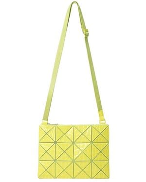 Issey Miyake Shoulder Bags - Jaune