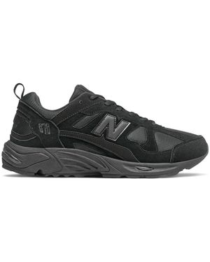 New Balance Sneakers Aus Synthetikleder Mit Gummisohle - Schwarz