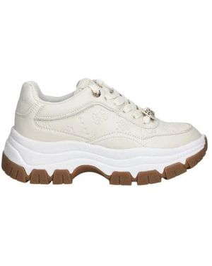 Guess Trainers - White