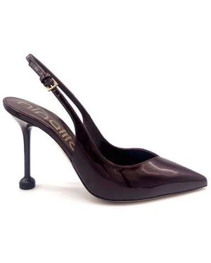 Ninalilou Court Shoes - Purple