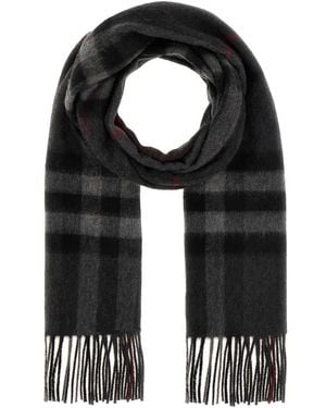 Burberry Winter Scarves - Black