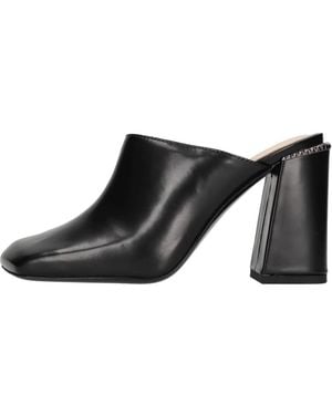 Ash Heeled Mules - Negro