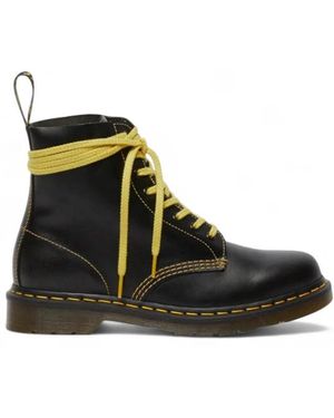 Dr. Martens Lace-Up Boots - Negro