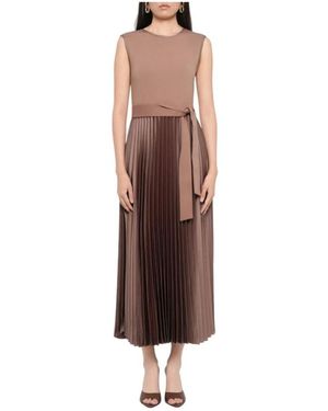 Weekend Casual Kleid - Braun