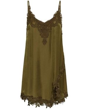 Cream Mouwloze Tops - Groen