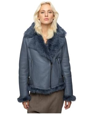 VESPUCCI by VSP Faux Fur & Shearling Jackets - Bleu