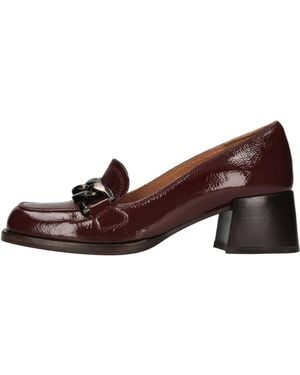 Chie Mihara Schoenen ,Rood ,Leer Platte Schoenen - Bruin