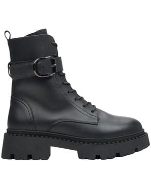 ESTRO Lace-Up Boots - Black