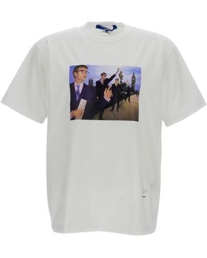 Junya Watanabe Tops ,Wit ,Katoen T-Shirt Met Korte Mouwen En Print - Grijs
